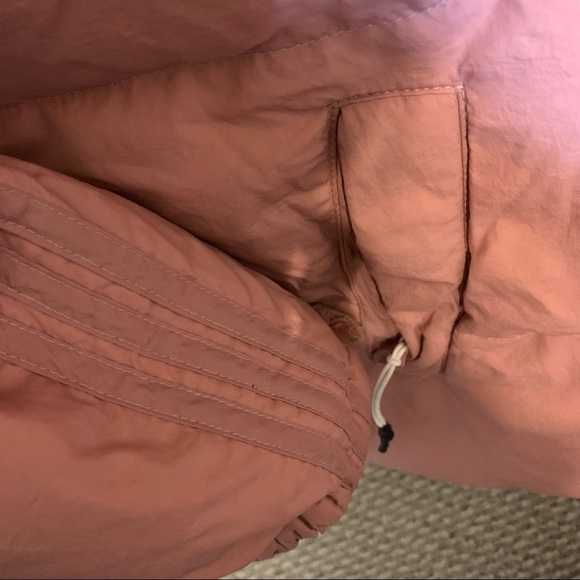 Adidas originals raw pink superstar down jacket - Picture 2 of 5